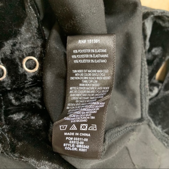 GOOD AMERICAN Velvet Turtleneck Bodysuit - Picture 6 of 6